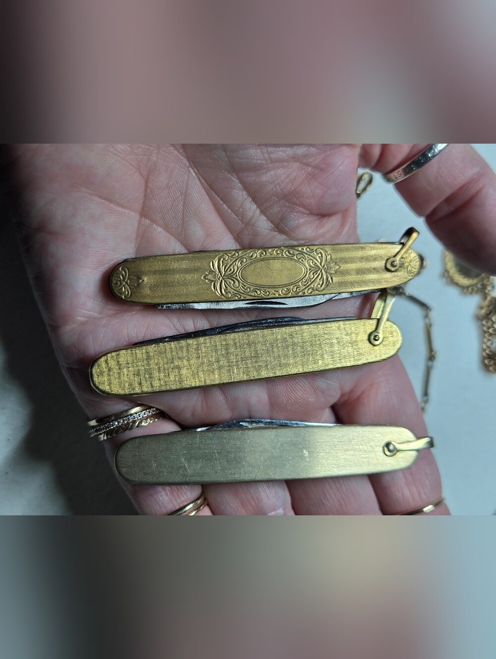 Vintage Gold-Tone Multi-Blade Pocket Knife Set - Gold - Picture 2 of 9